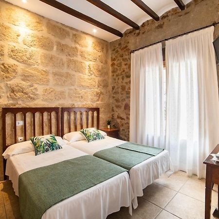 Hostal Tres Molins Jesus Pobre Экстерьер фото