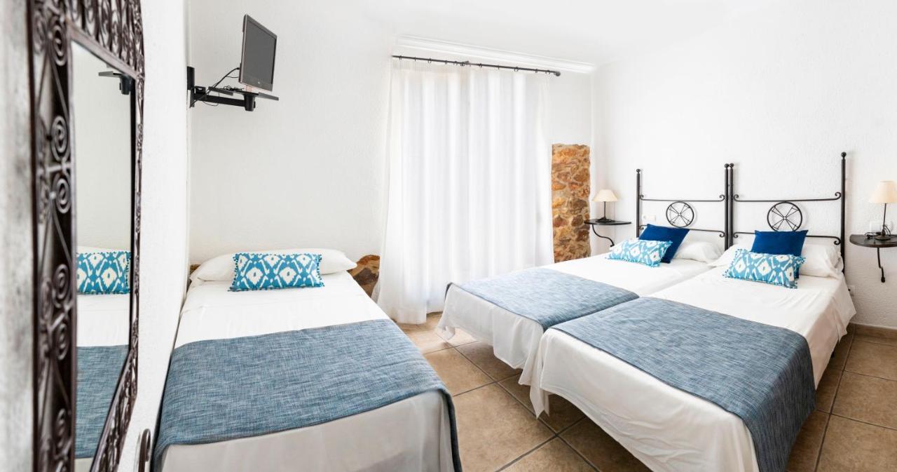 Hostal Tres Molins Jesus Pobre Экстерьер фото