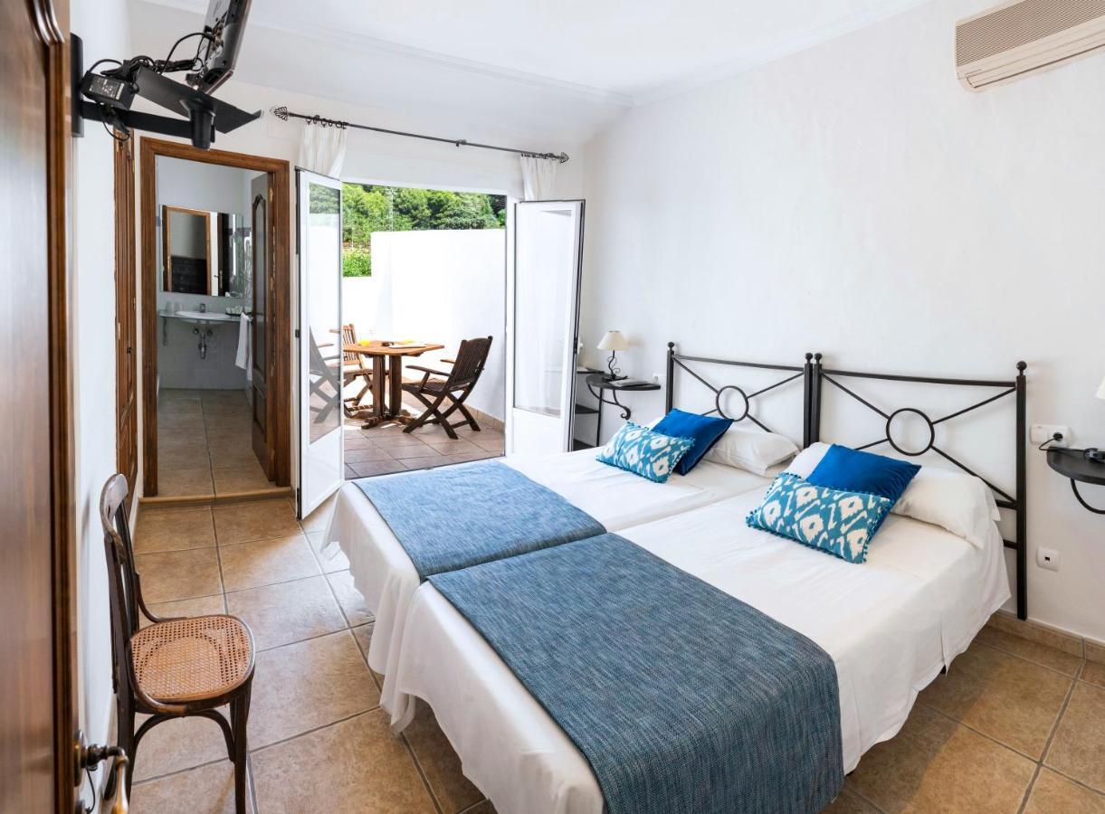 Hostal Tres Molins Jesus Pobre Экстерьер фото